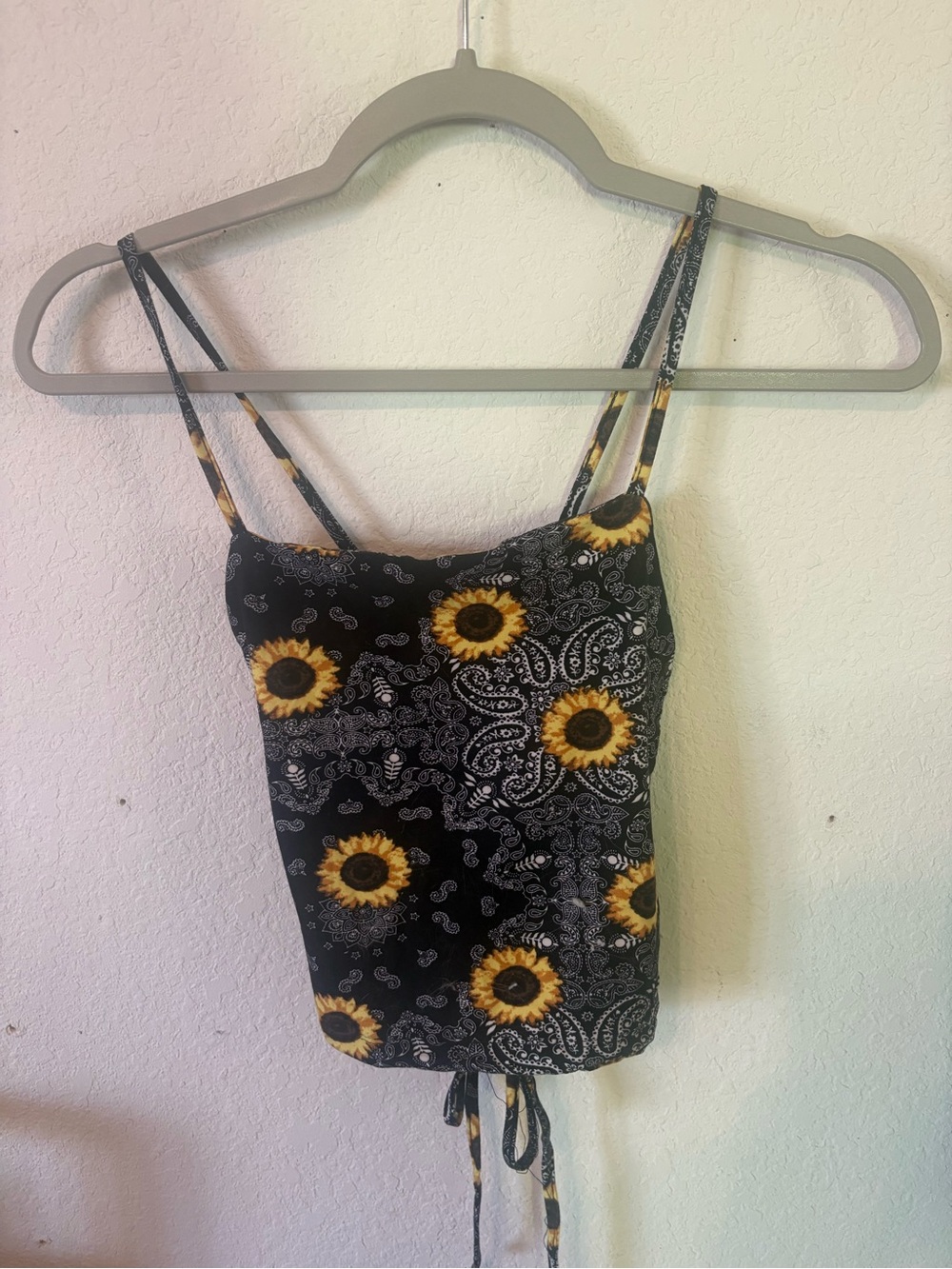 Forever 21 Black Sunflower Bandana Print Cami